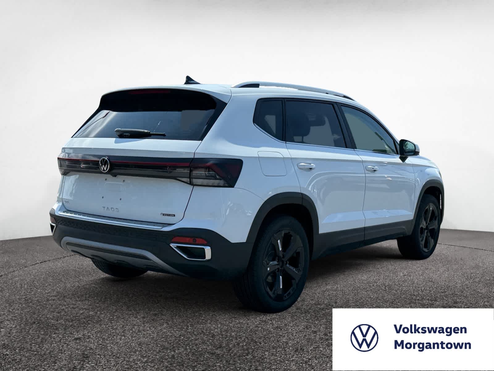 2025 Volkswagen Taos SEL photo 4