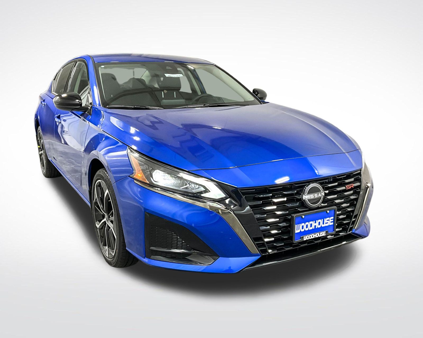 2025 Nissan Altima 2.5 SR photo 3