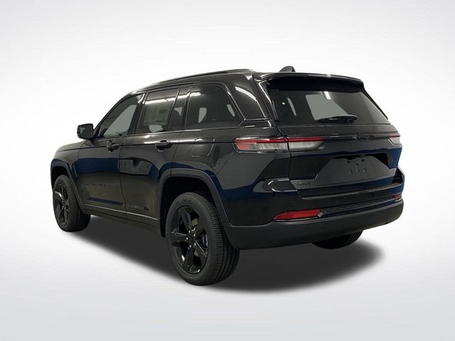 2025 Jeep Grand Cherokee Altitude X photo 3