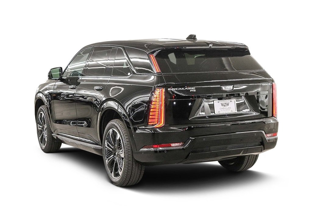 2026 Cadillac Escalade IQ Sport photo 2