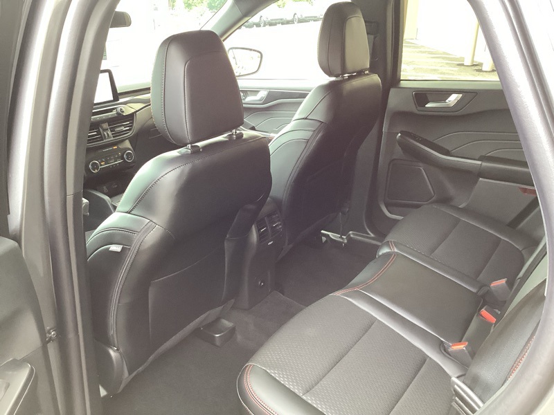 2025 Ford Escape Hybrid ST-Line Select photo 23