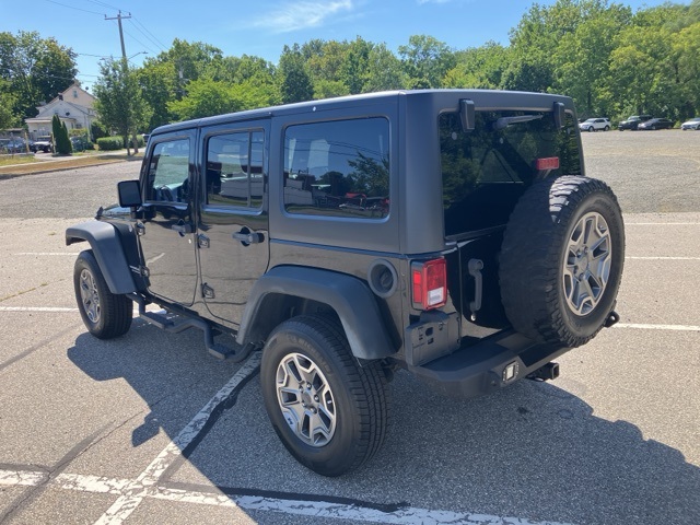 2015 Jeep Wrangler Unlimited Rubicon photo 7