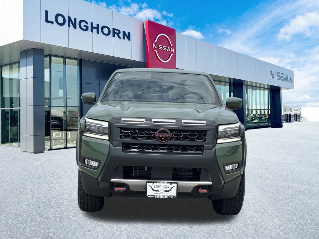 2025 Nissan Frontier PRO-X photo 4