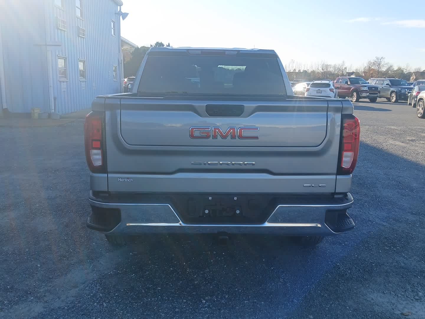 2024 Gmc Sierra 1500 SLE photo 4
