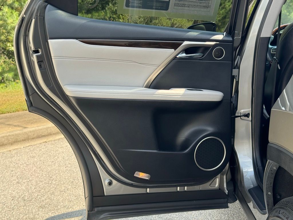 2019 Lexus RX 350 Premium photo 16