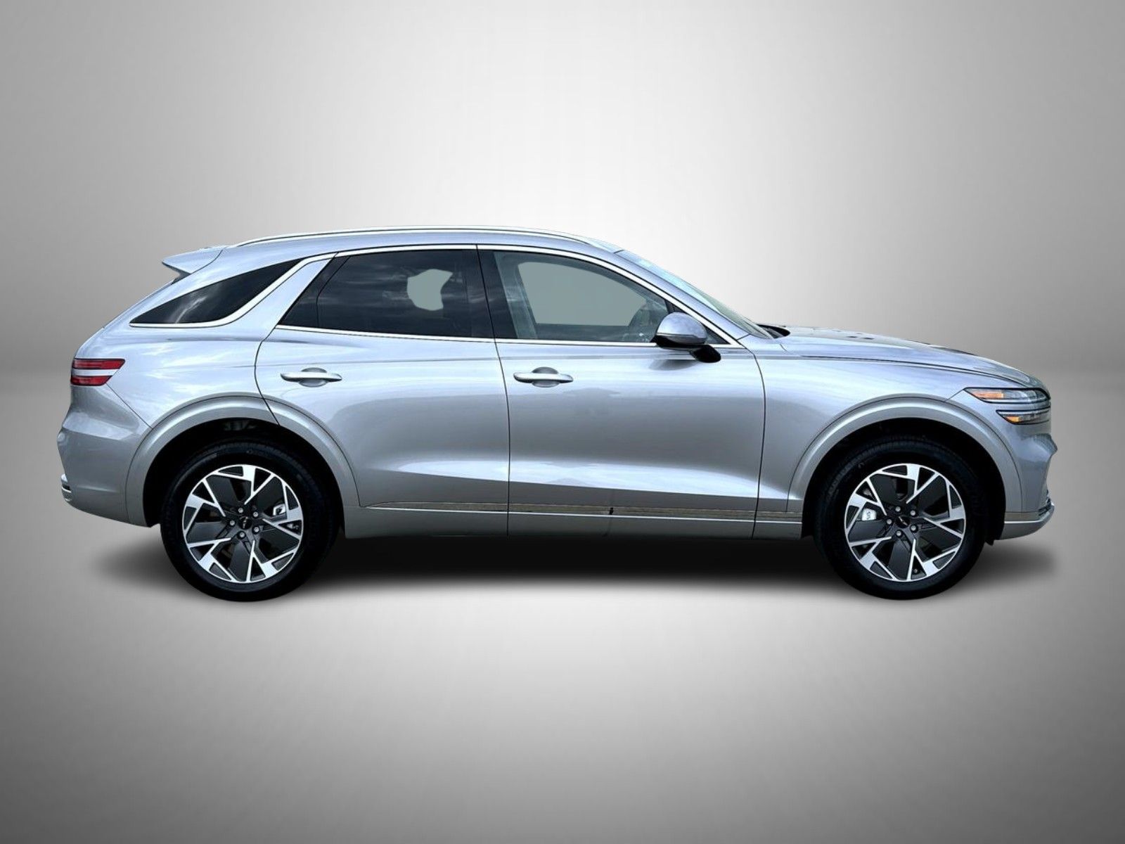 2026 Genesis Electrified GV70 Advanced photo 4