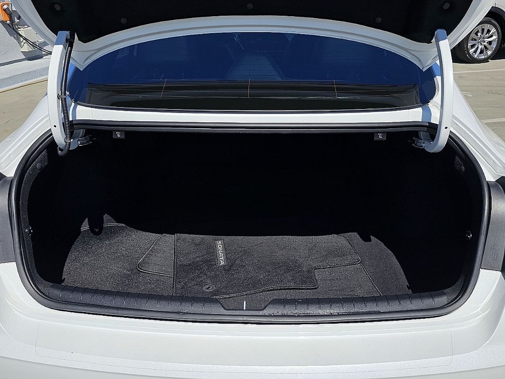 2021 Hyundai Sonata SEL Plus photo 8