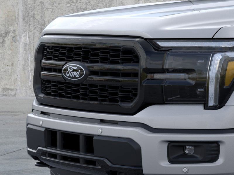 2025 Ford F-150 Lariat photo 11