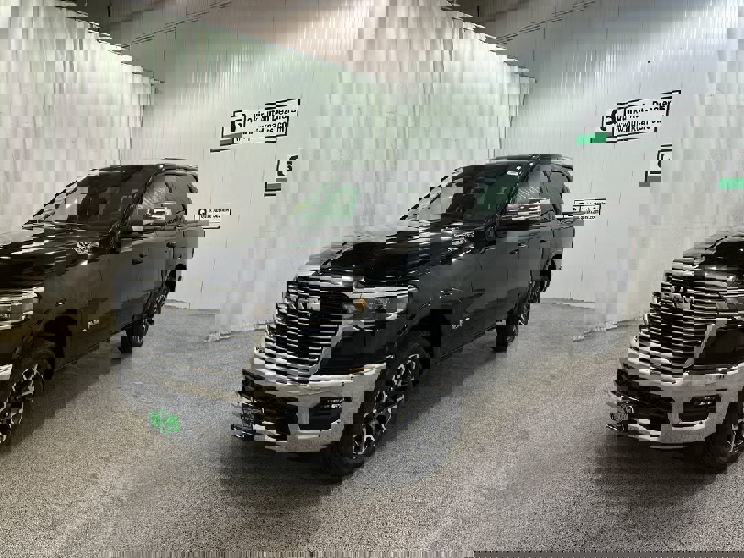 2026 Ram 1500 Laramie photo 4