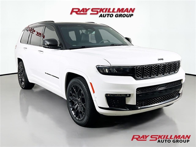 2023 Jeep Grand Cherokee L Summit's photo