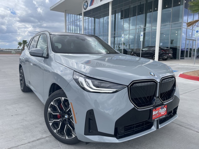 2026 BMW X3 30's photo