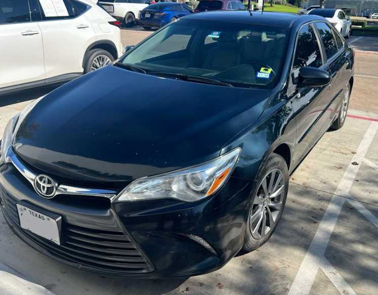 2016 Toyota Camry XLE