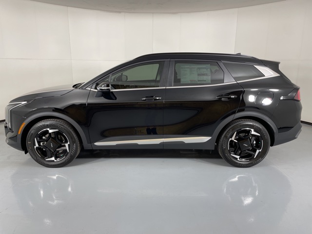 2026 Kia Sportage EX photo 2