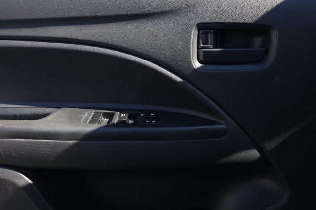 2022 Mitsubishi Mirage ES photo 23
