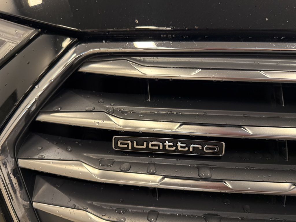 2019 Audi A4 2.0T Premium Plus Quattro photo 4