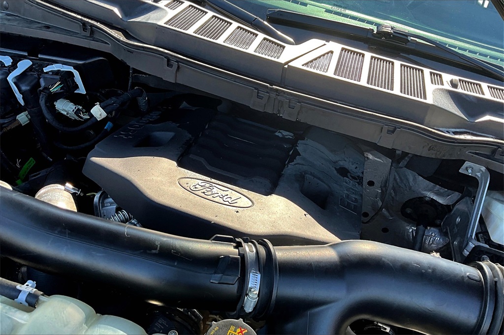 2021 Ford F-150 Lariat photo 34