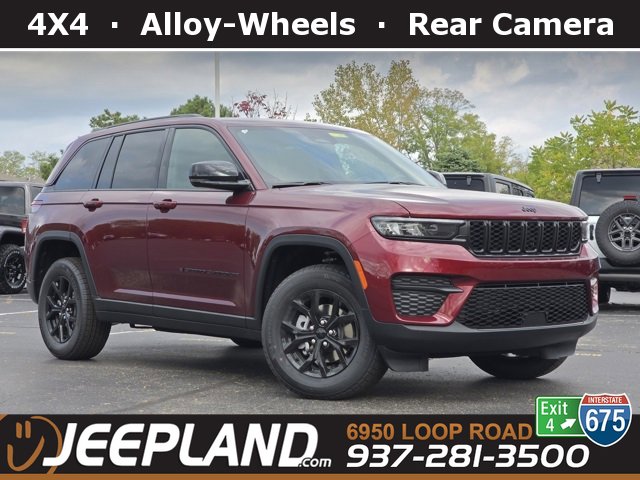 2025 Jeep Grand Cherokee Altitude's photo