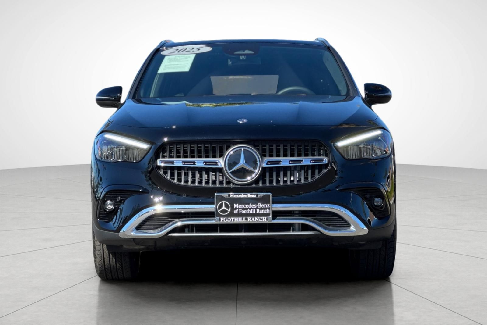 2025 Mercedes Benz GLA 250 photo 2