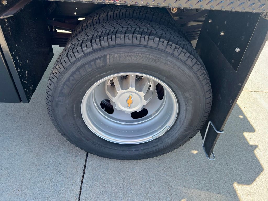 2024 Chevrolet Silverado 3500HD Work Truck photo 12