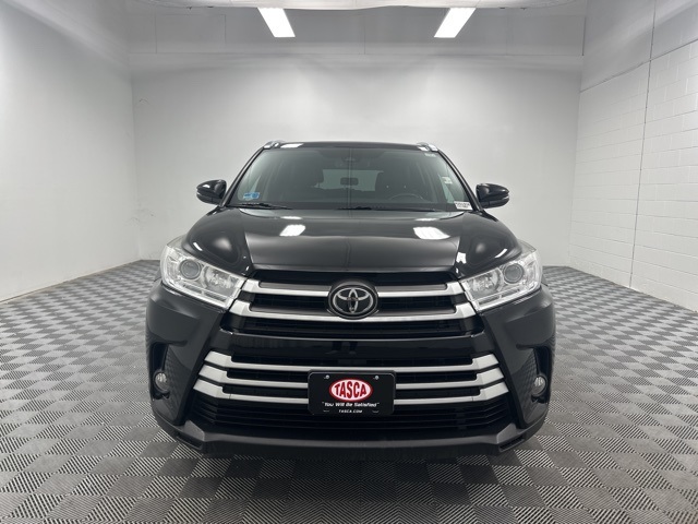 2019 Toyota Highlander XLE photo 2