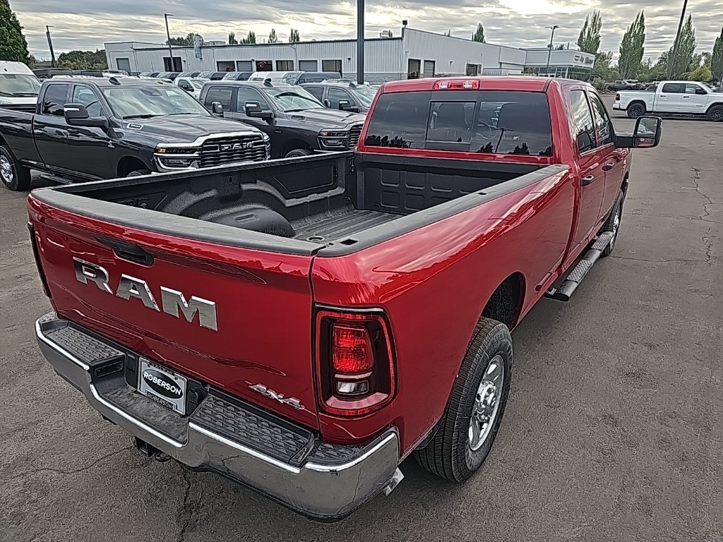 2025 Ram 3500 Tradesman photo 4