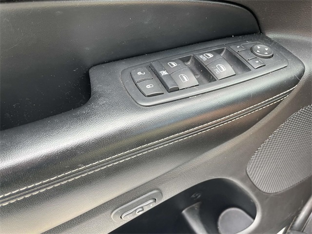 2015 Jeep Grand Cherokee Limited photo 26