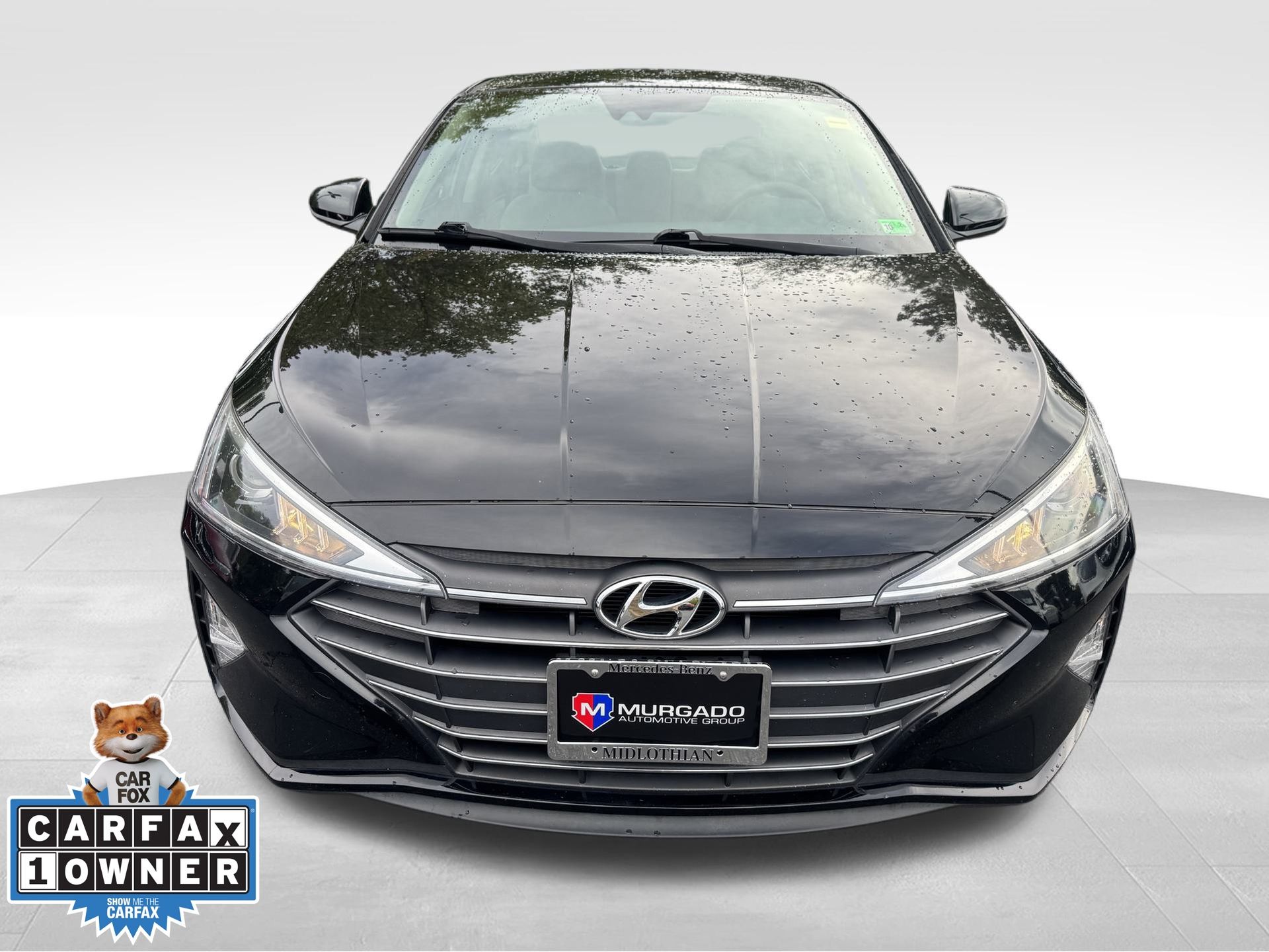 2020 Hyundai Elantra SEL photo 2