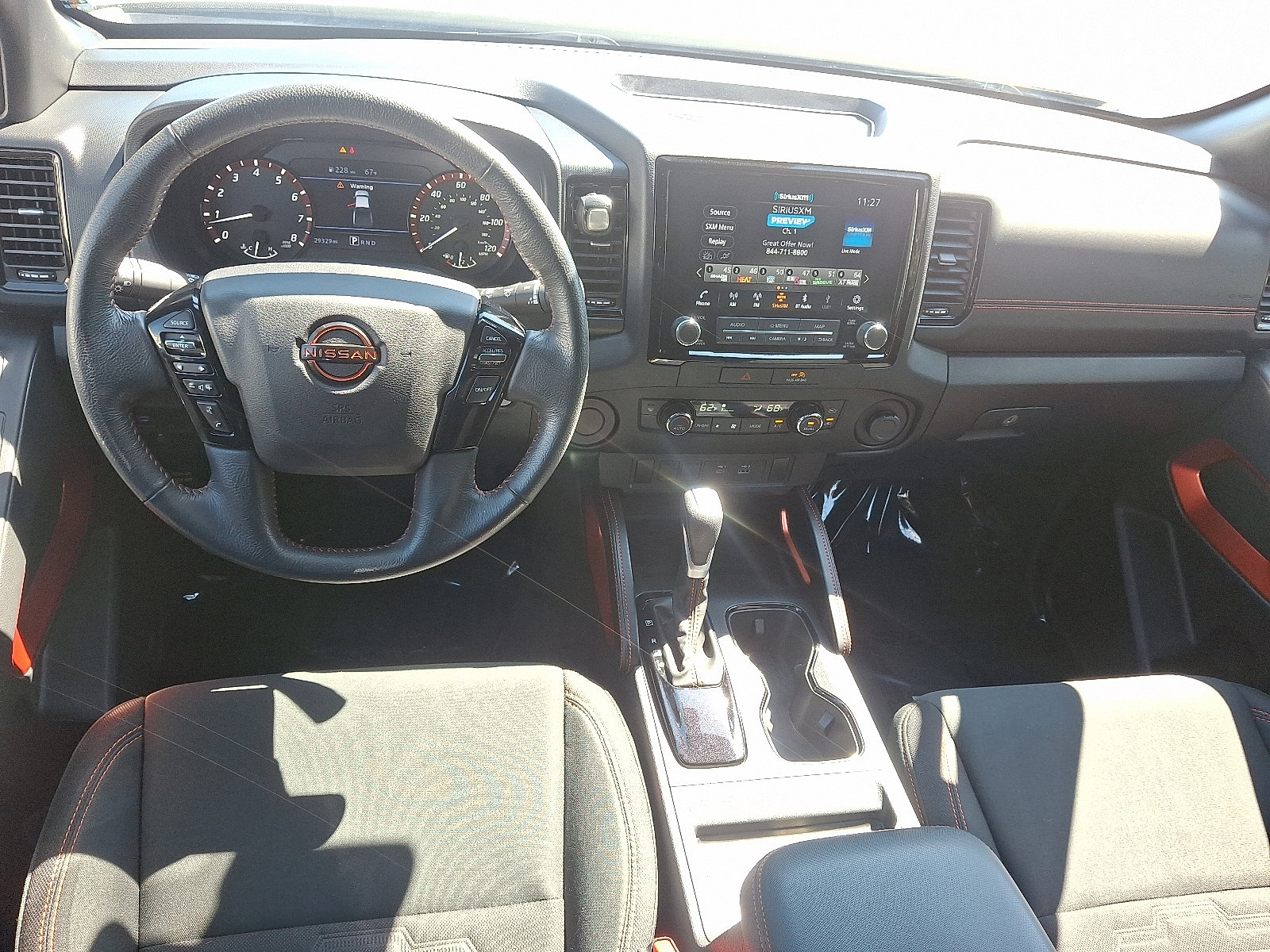 2022 Nissan Frontier Crew Cab PRO-X photo 10