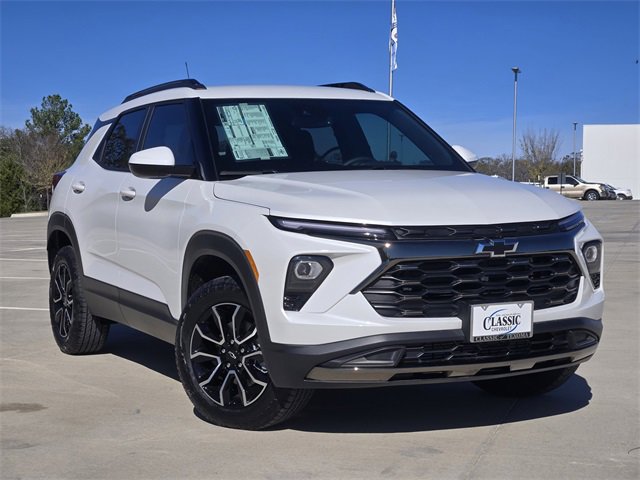 2026 Chevrolet Trailblazer Activ's photo