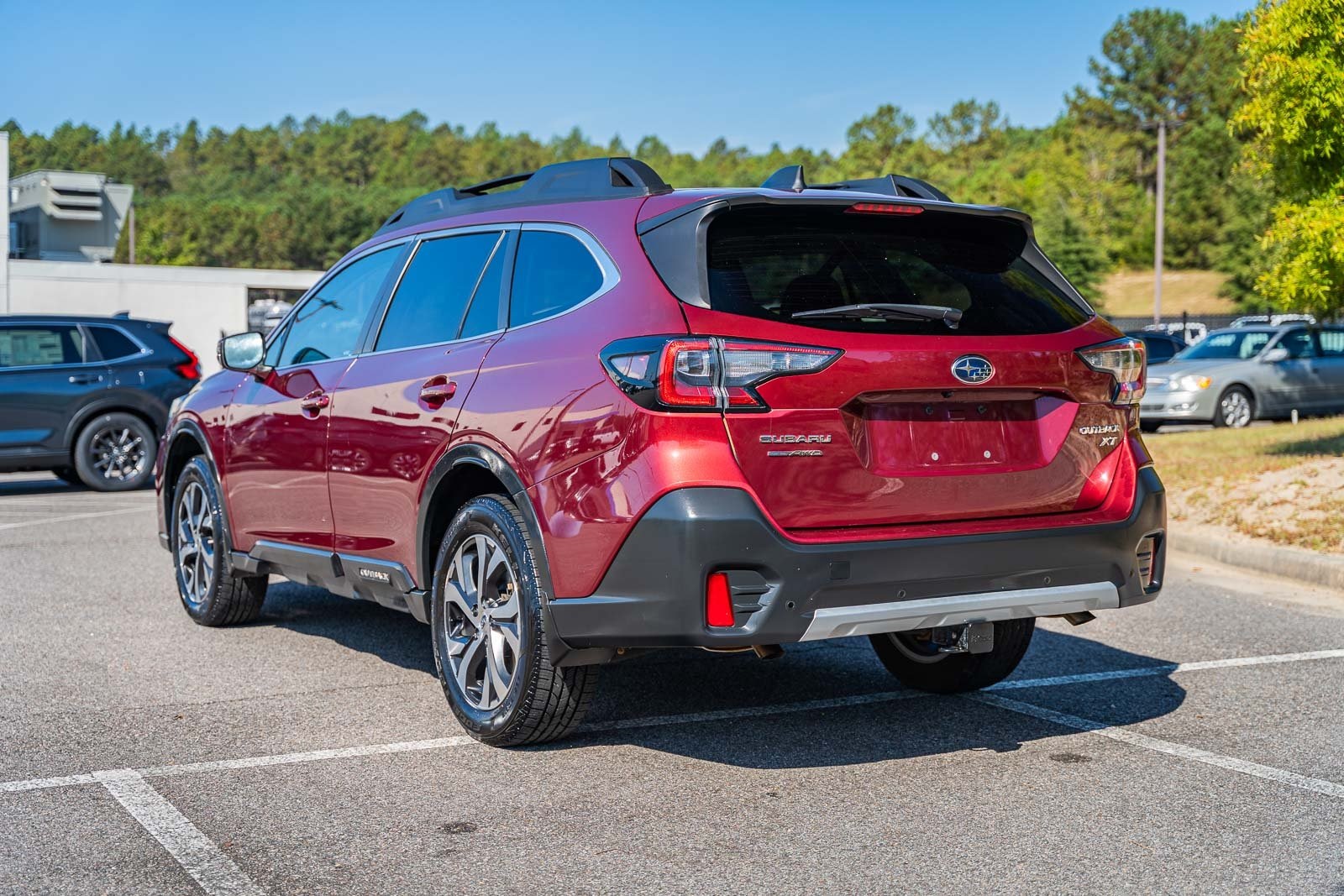 2022 Subaru Outback Limited XT photo 3