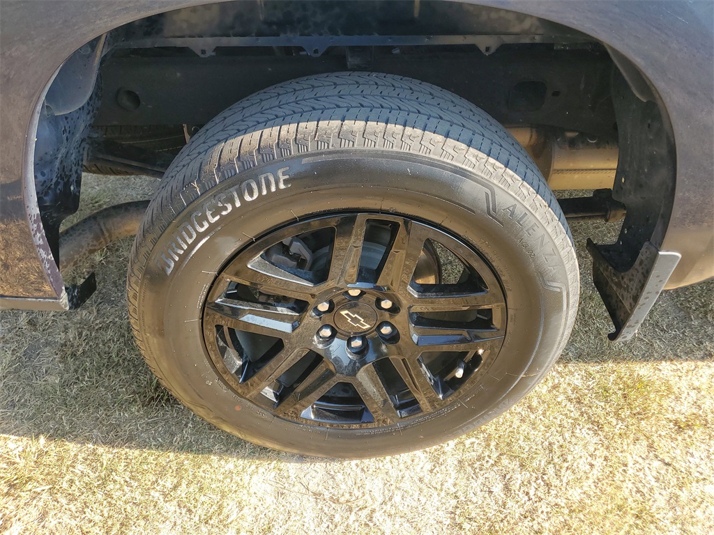 2022 Chevrolet Silverado 1500 Custom photo 7