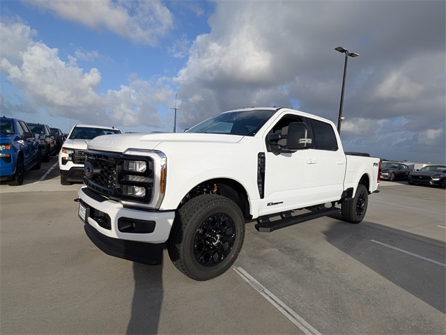 2026 Ford F-250 XLT photo 4