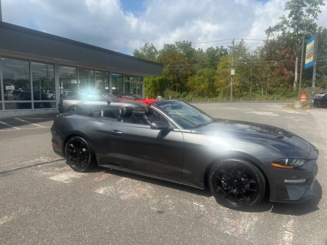 2020 Ford Mustang EcoBoost Premium photo 10
