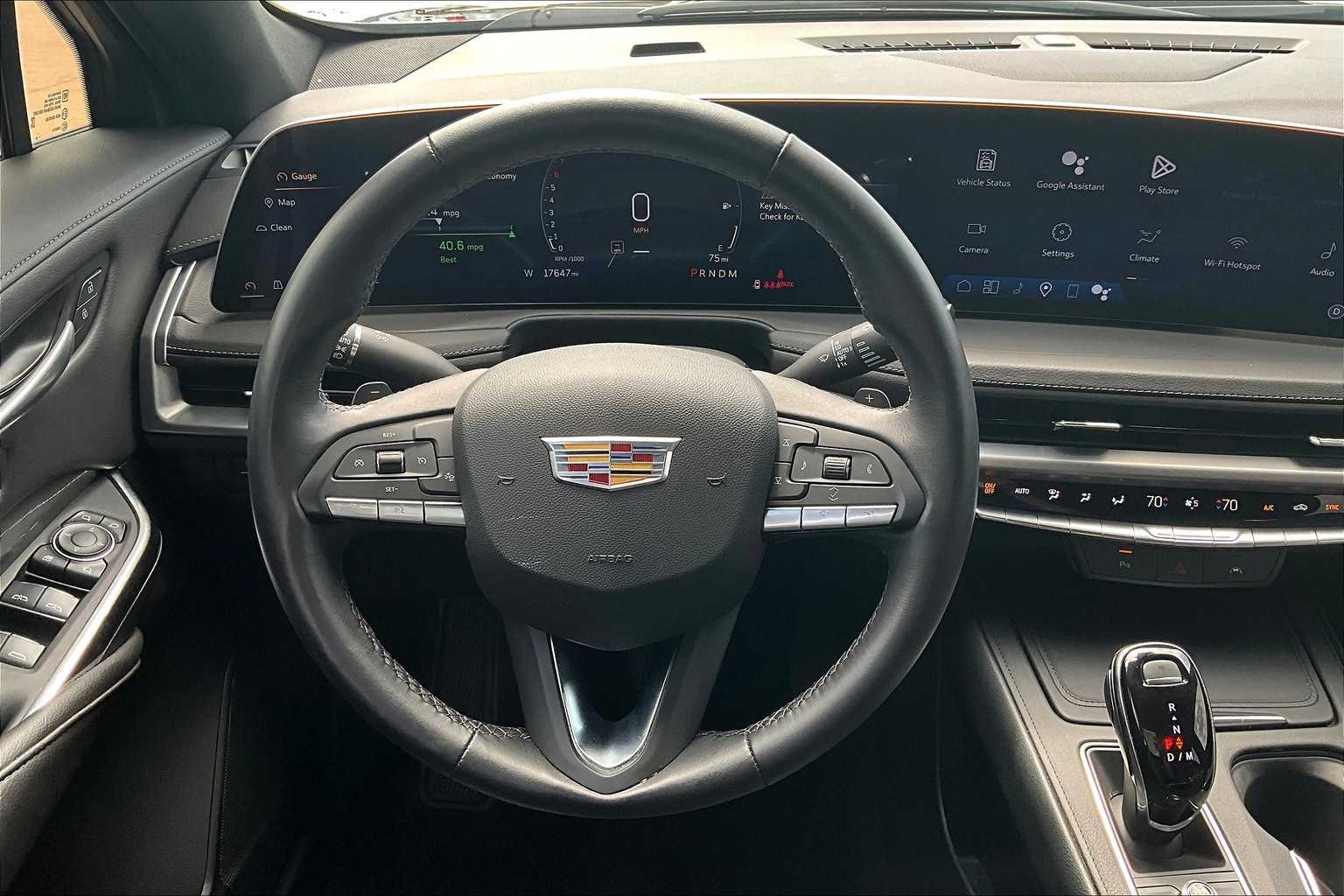 2025 Cadillac XT4 Premium Luxury photo 5