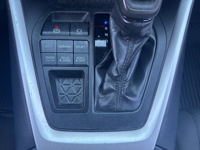 2019 Toyota RAV4 XLE photo 33