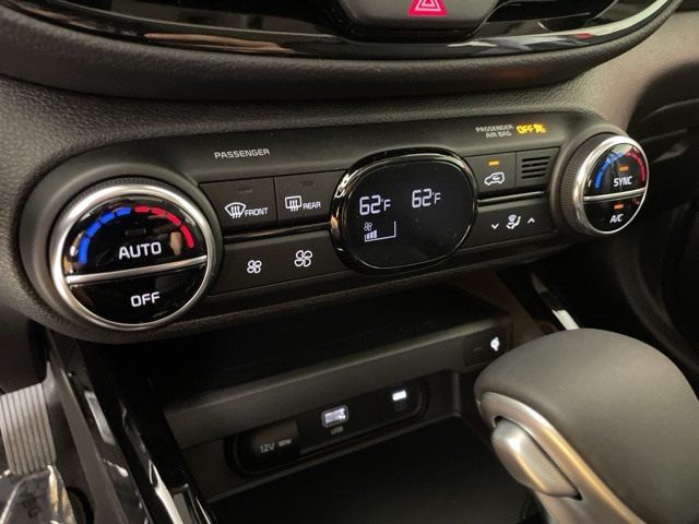 2025 Kia Soul GT-Line photo 29
