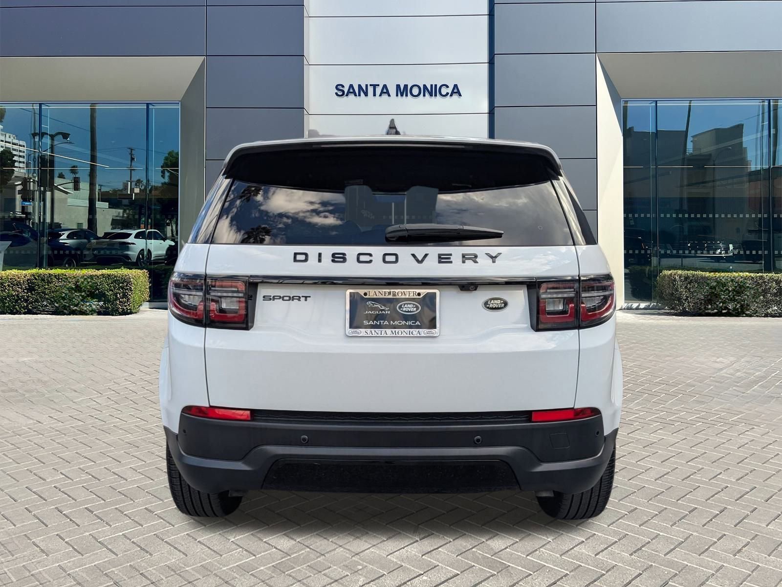 2023 Land Rover Discovery Sport SE photo 7