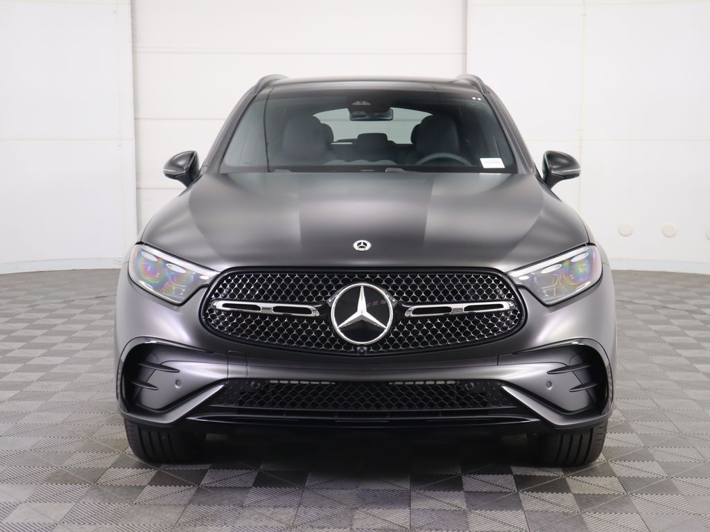 2026 Mercedes Benz GLC 300 4MATIC photo 2