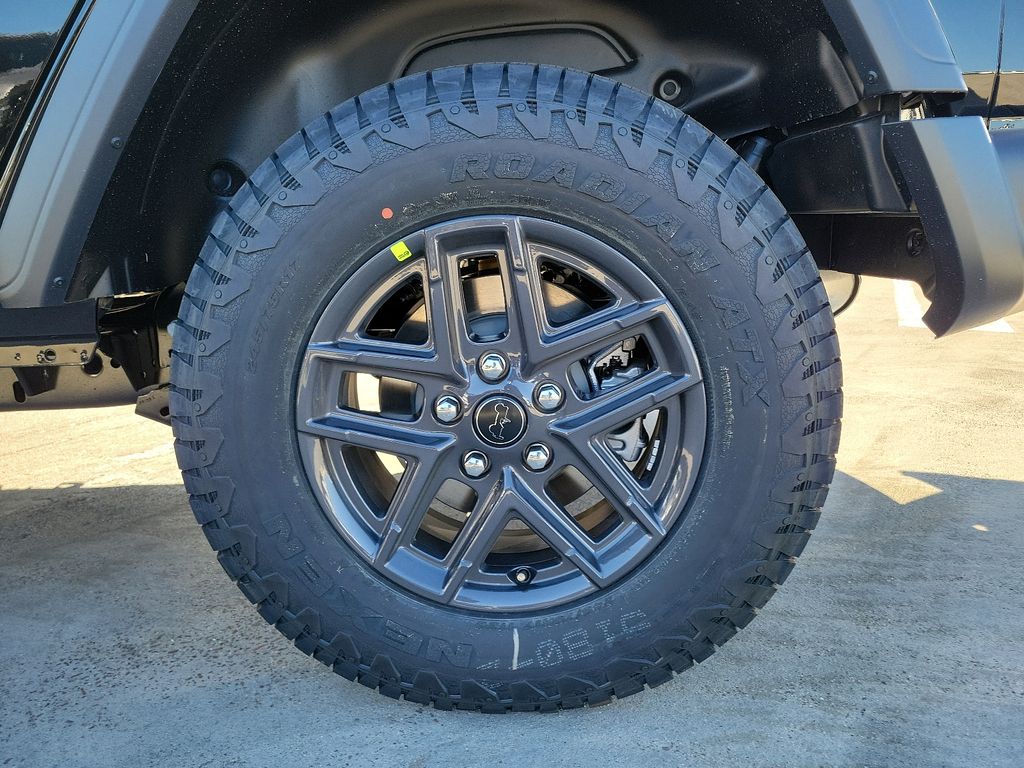 2025 Jeep Wrangler Sport S photo 11