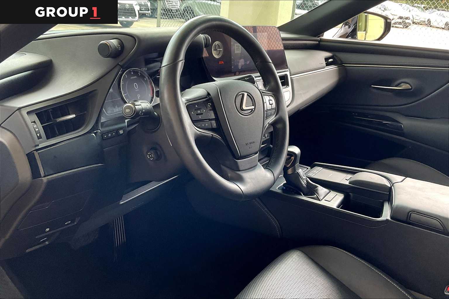 2022 Lexus ES 350 photo 15