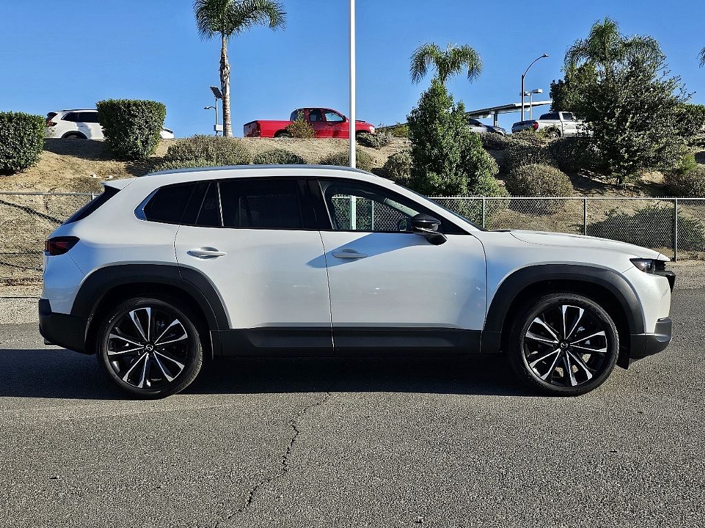 2025 Mazda CX-50 2.5 Premium Plus photo 6