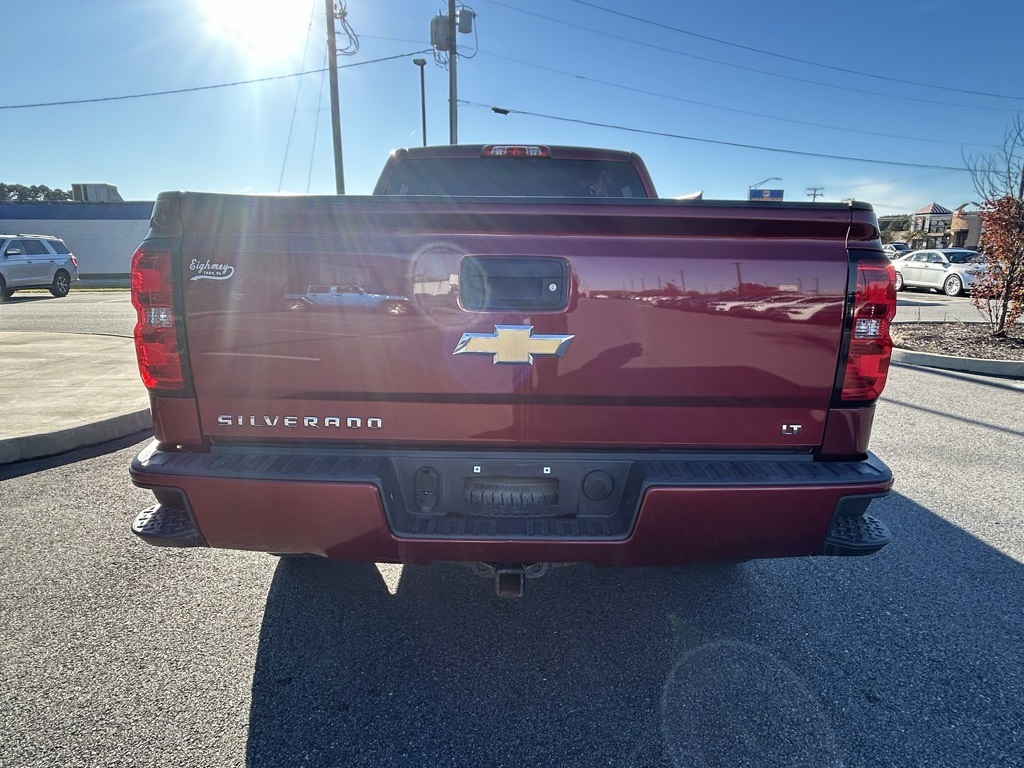 2018 Chevrolet Silverado 1500 LT photo 4