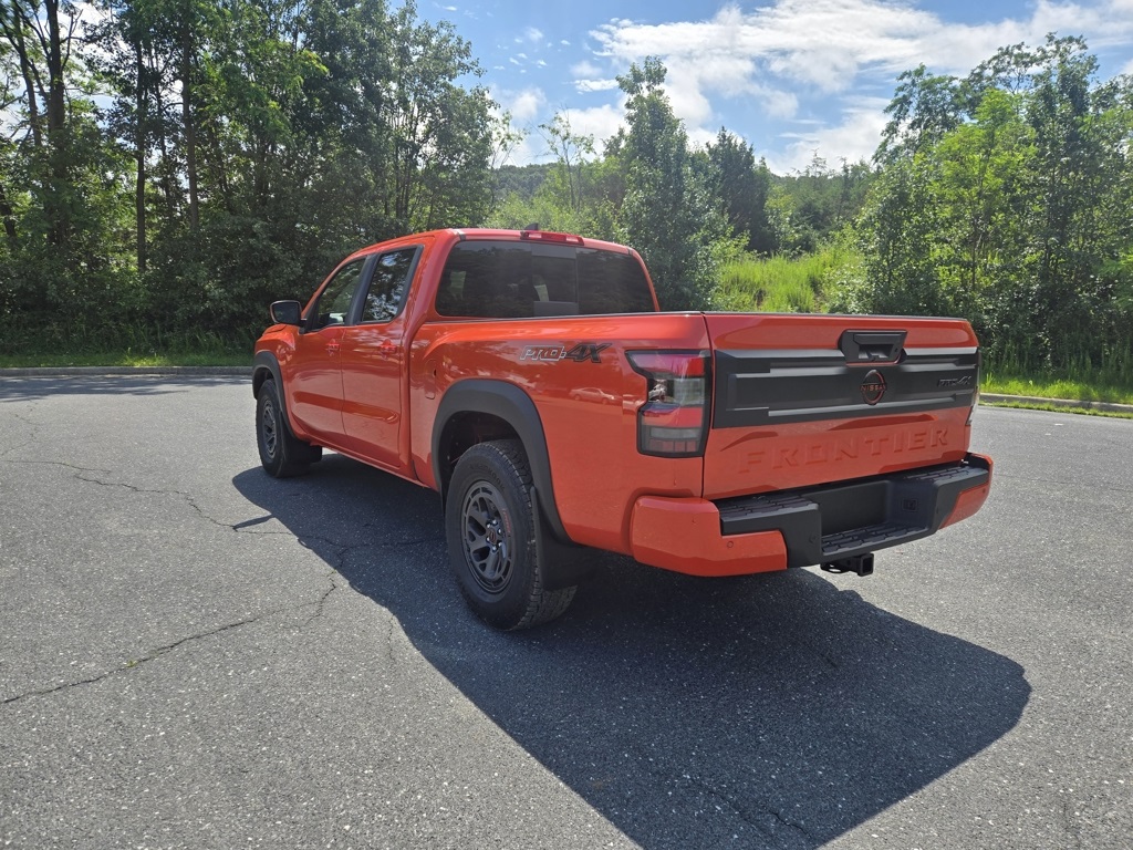 2025 Nissan Frontier PRO-4X photo 5