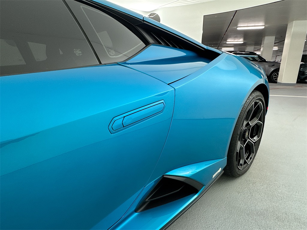 2023 Lamborghini Huracan Tecnica Base photo 25
