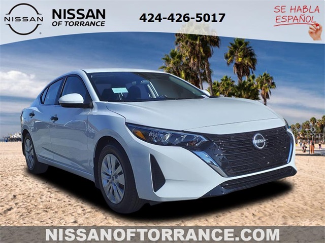 2025 Nissan Sentra S's photo