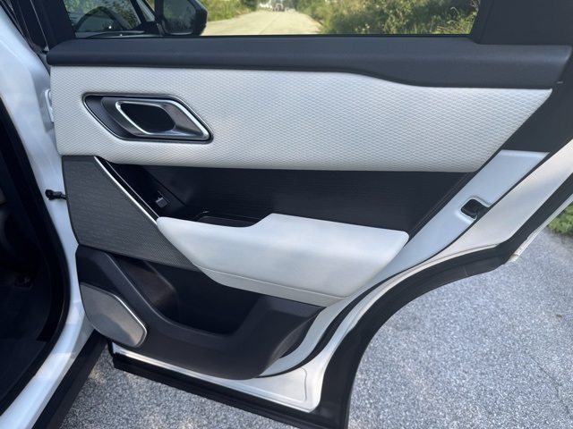 2022 Land Rover Range Rover Velar S photo 34