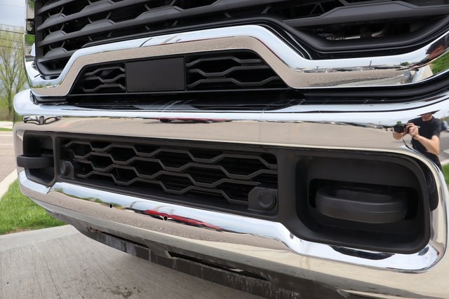2025 Ram 2500 Tradesman photo 4