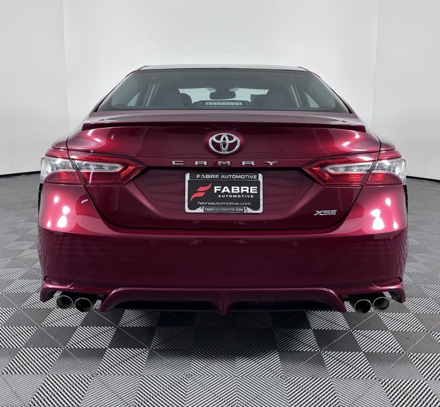 2018 Toyota Camry XSE photo 4
