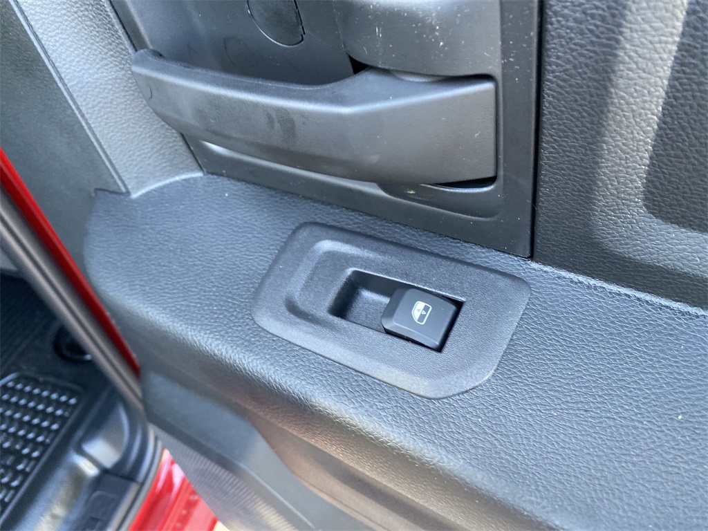 2025 Ram 2500 Tradesman photo 27