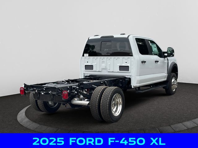 2025 Ford F-450 photo 5